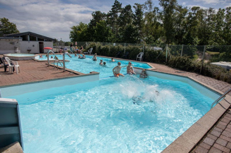 Camping med havudsigt midt i naturen på Djursland